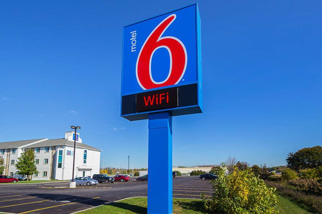 Motel 6-Whitby, On - Toronto East Exterior foto